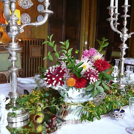 De Saint-augustin Konukevi Château-sur-Allier