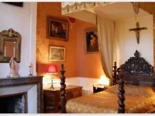 De Saint-augustin Konukevi Château-sur-Allier